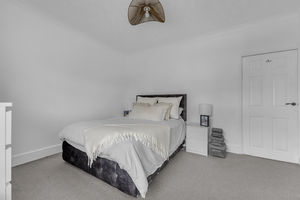 Photo 15- click for photo gallery